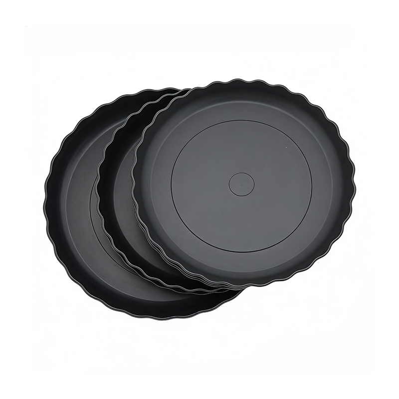 Black Plastic Plant Saucers